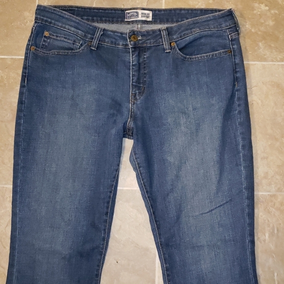 Awesome Plus Size Levi's  Modern Bootcut Jeans - Picture 5 of 16